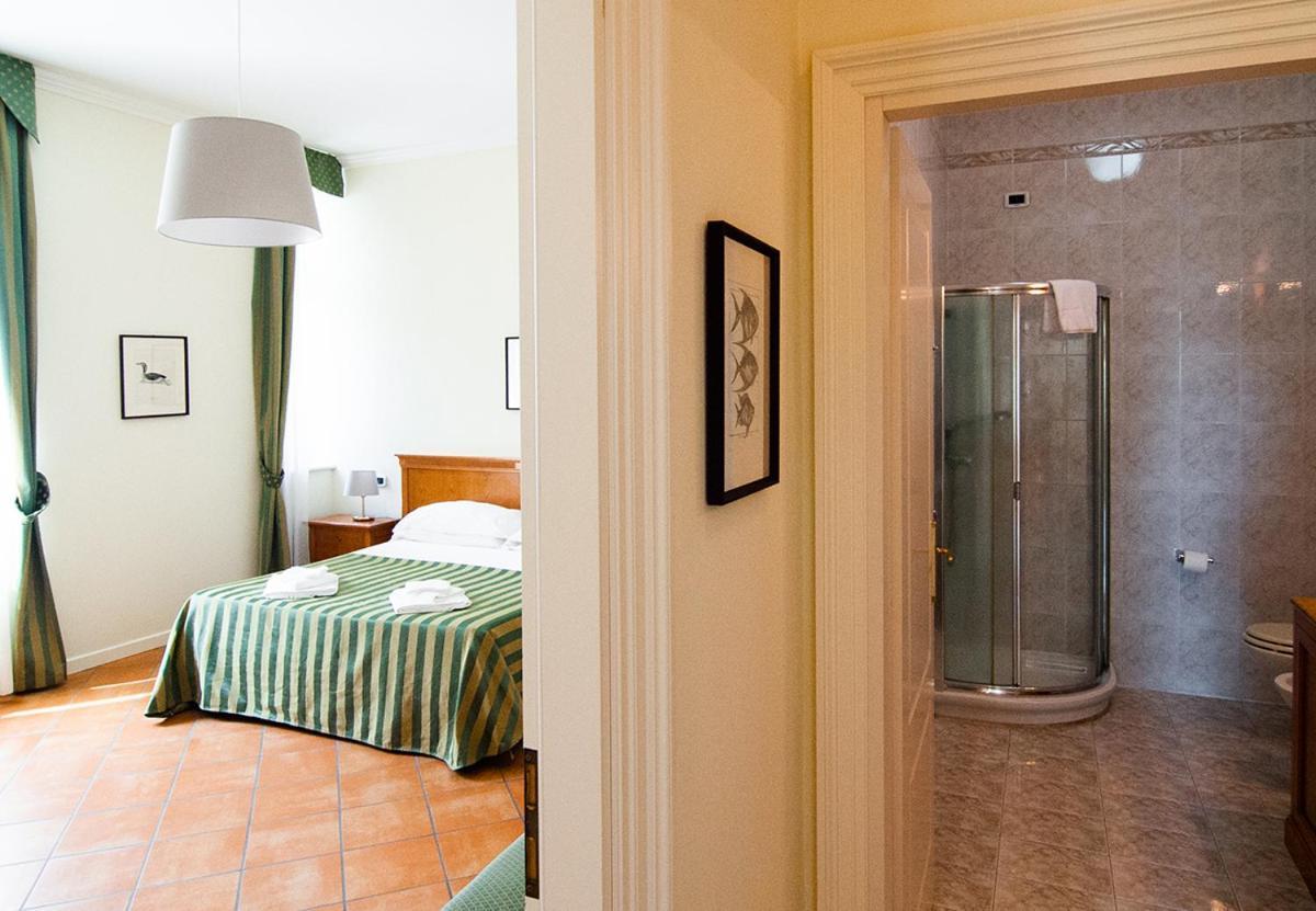 Residence Villa Marina Градо Екстериор снимка