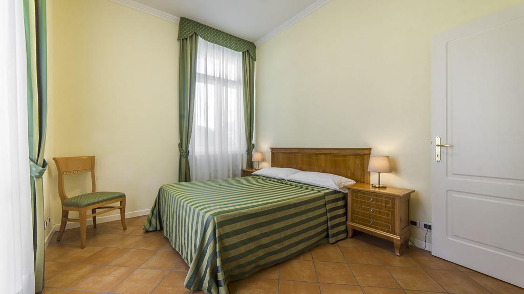 Residence Villa Marina Градо Екстериор снимка